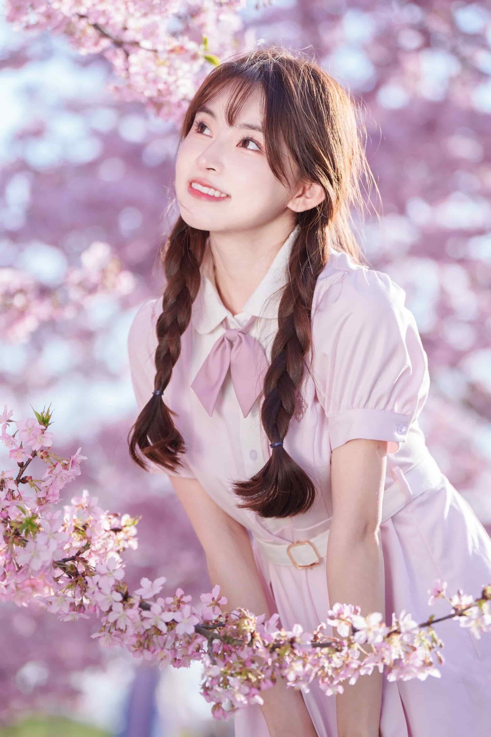 图片[8]-摄影写真：樱花少女——别人都有甜甜的恋爱，我只有可爱的脑袋-十七博客网