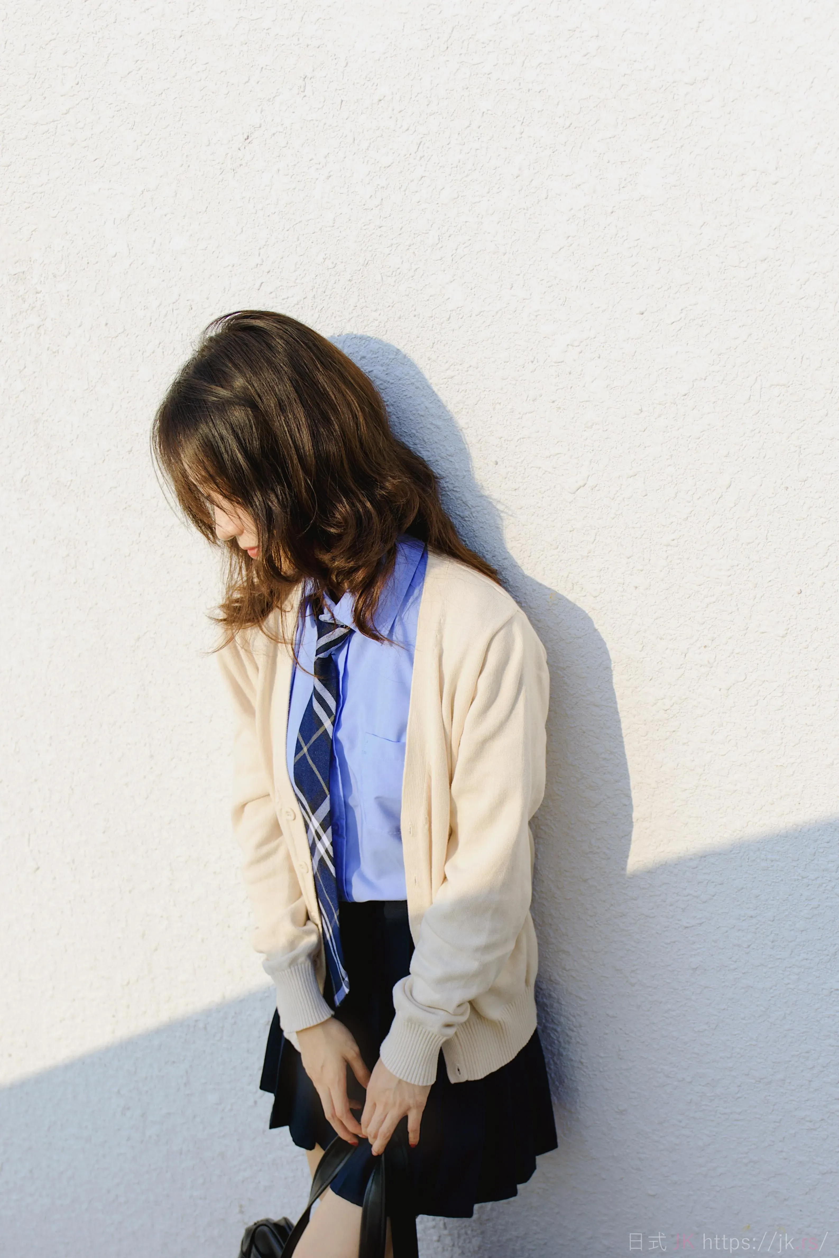 图片[1]-摄影写真：夏天的JK——这个夏天很热！也很甜！-十七博客网