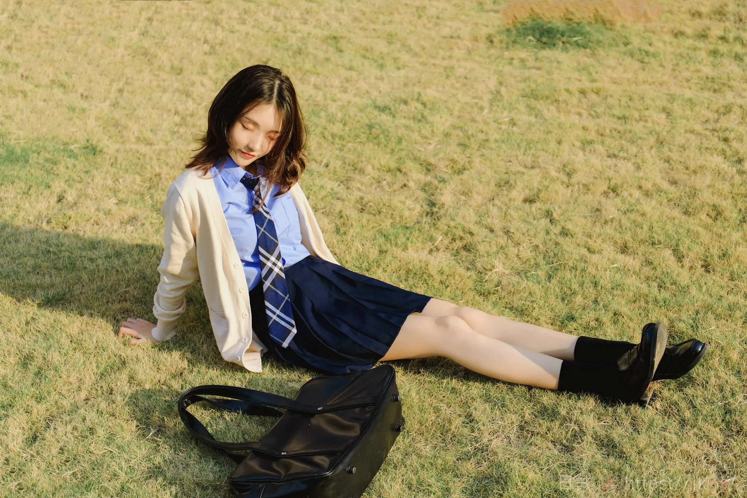 摄影写真：夏天的JK——这个夏天很热！也很甜！-十七博客网