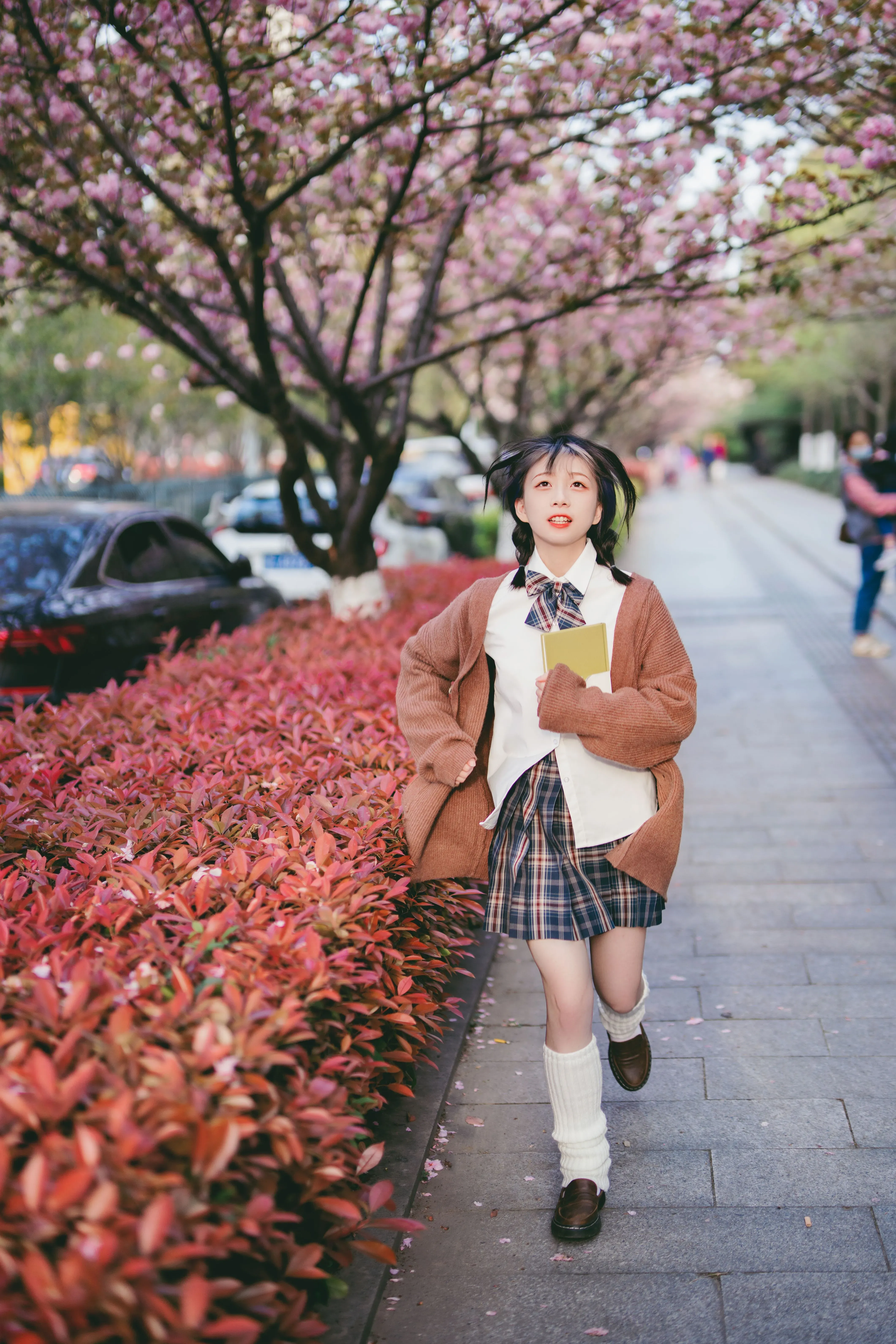 图片[17]-写真分享：想和你一起在四月吹春风-十七博客网