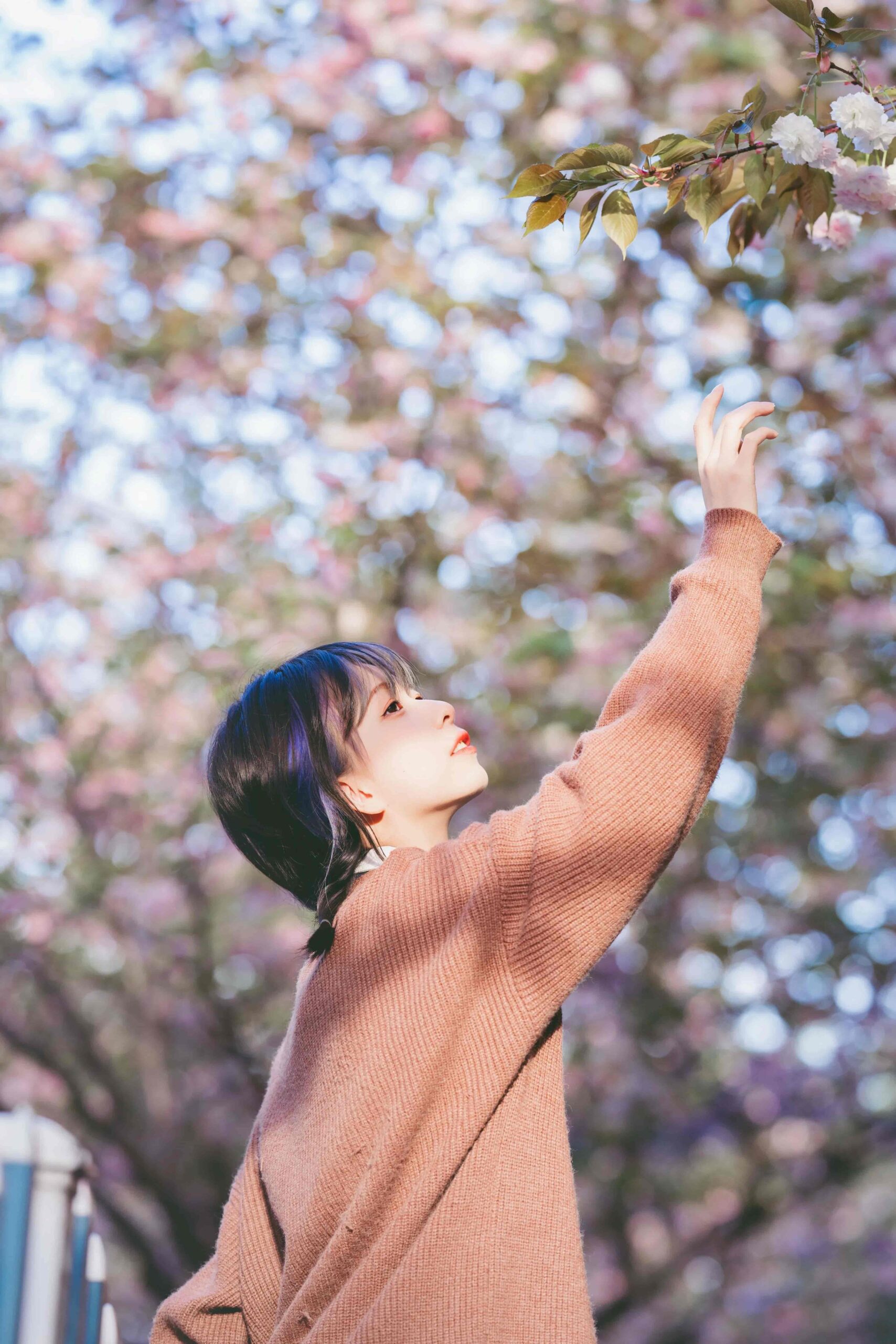 图片[1]-写真分享：想和你一起在四月吹春风-十七博客网